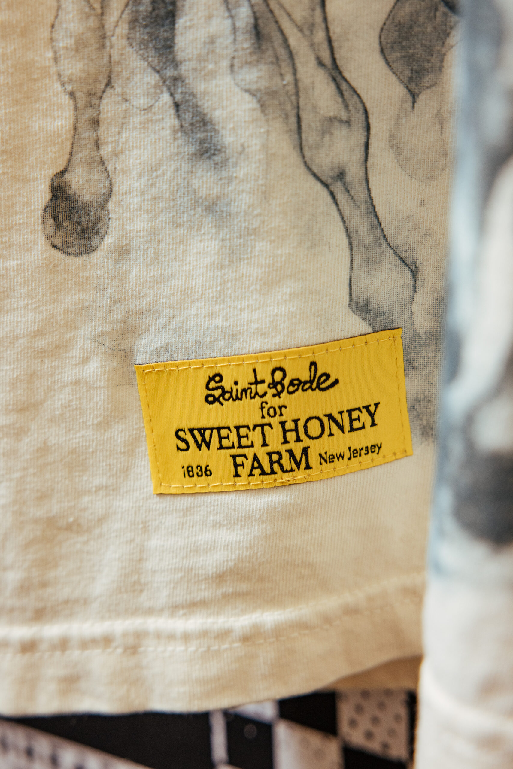 Custom hem tag on shirt